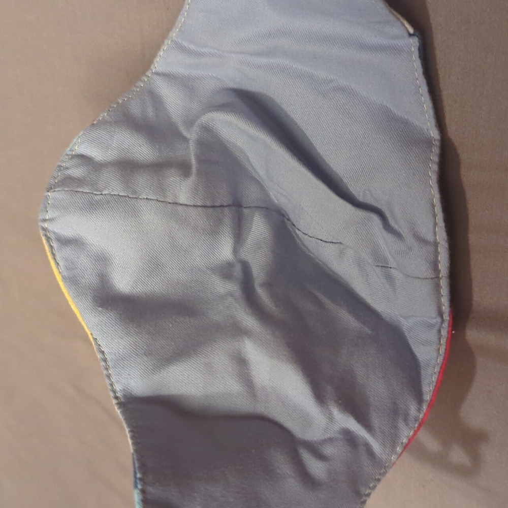 Color Block Mask - Picture 3 of 3